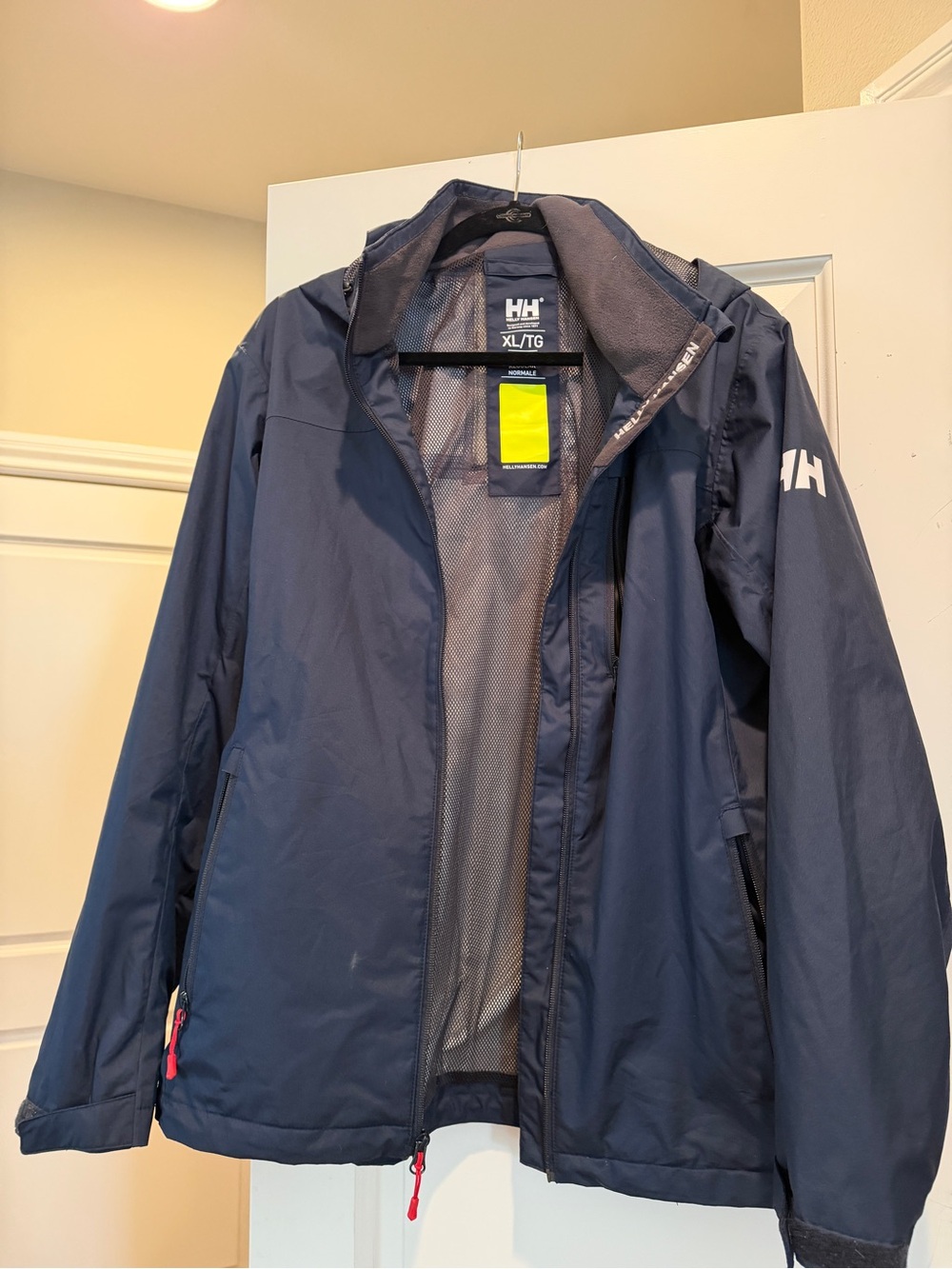 Helly Hansen Women's Navy Ski Jacket with Bright Yellow Tag